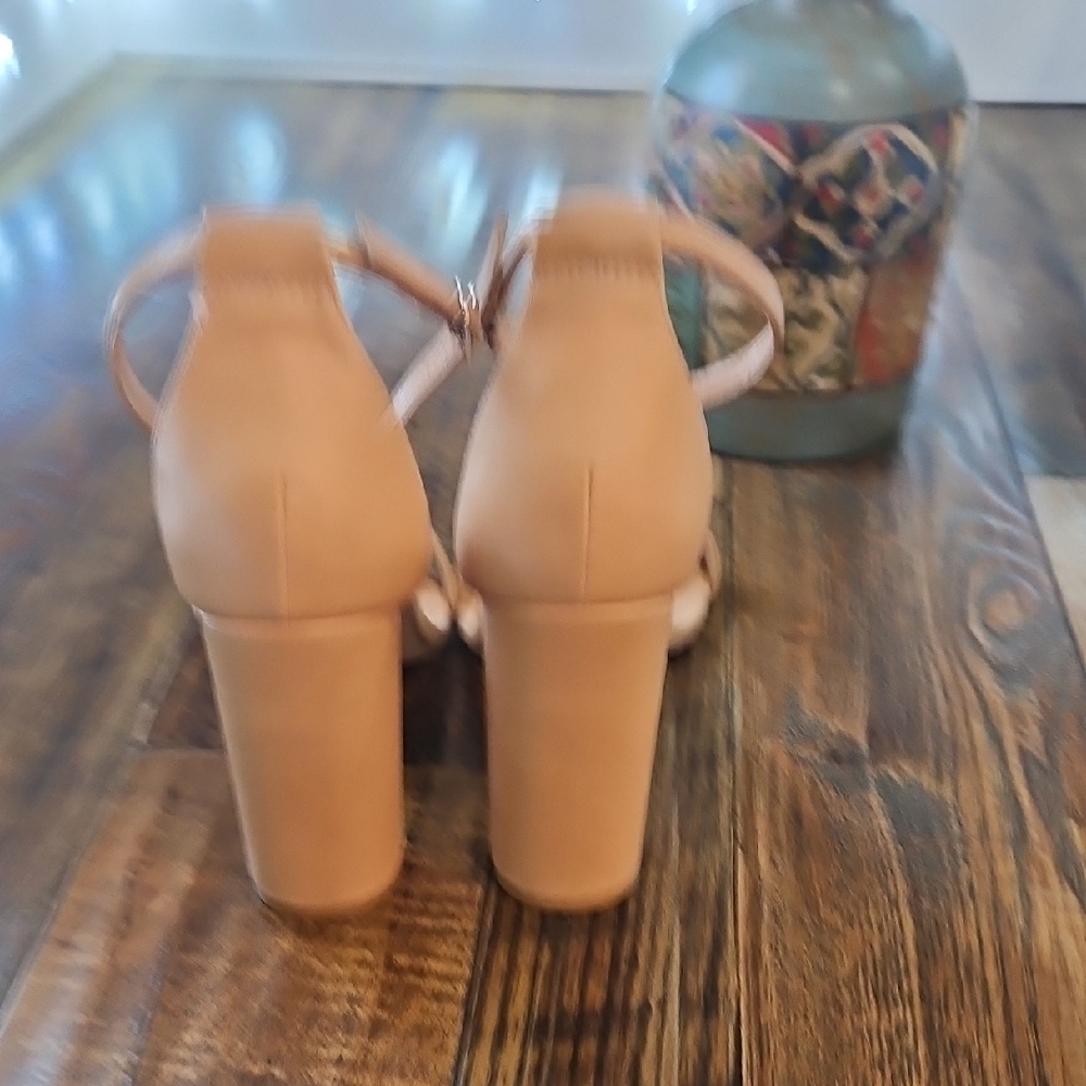 Lulu's Taylor Naked Chunky Block Heel‎ Sandals - Picture 6 of 11